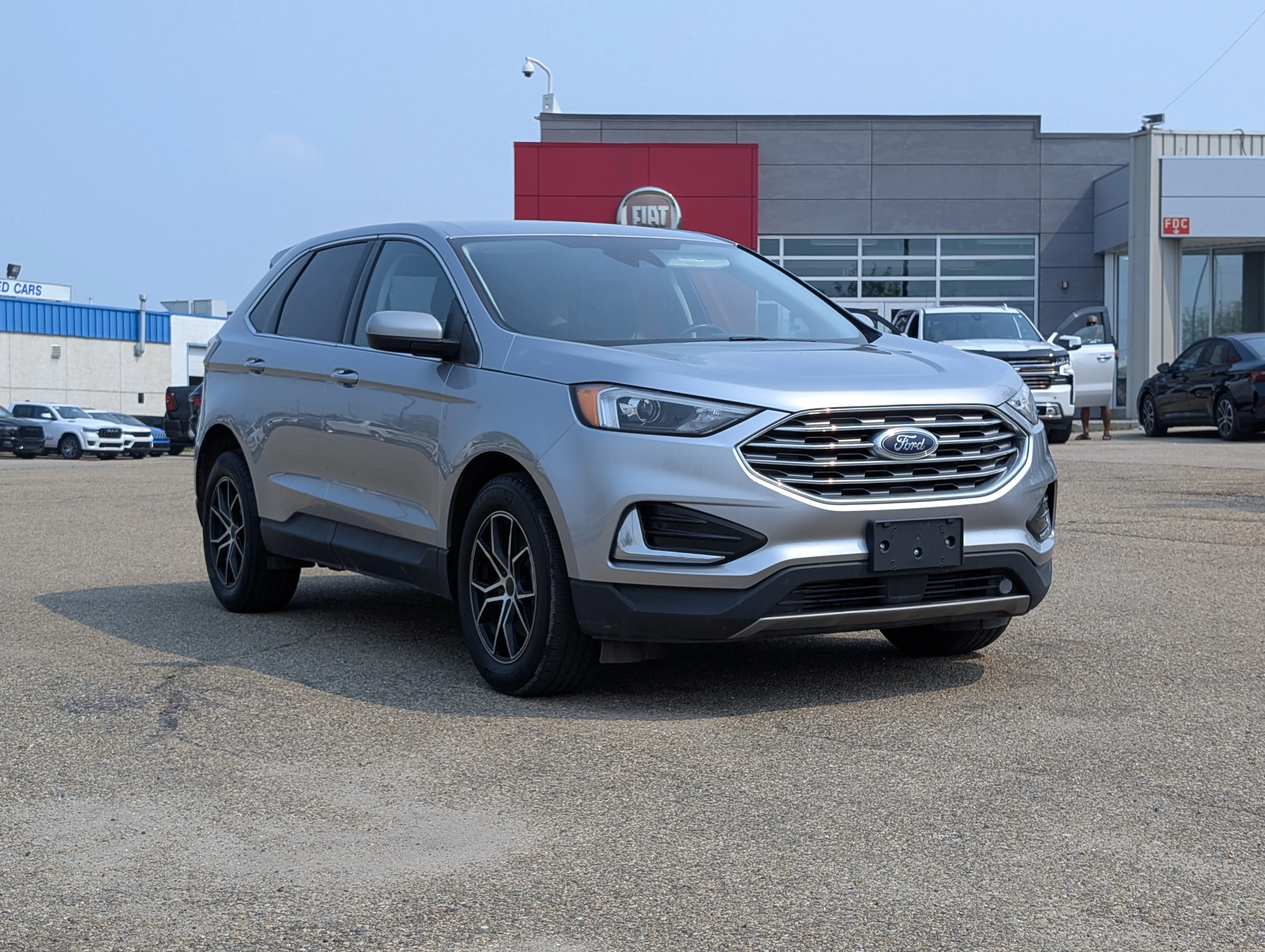 Used 2022 Silver Metallic Ford SEL AWD image 9
