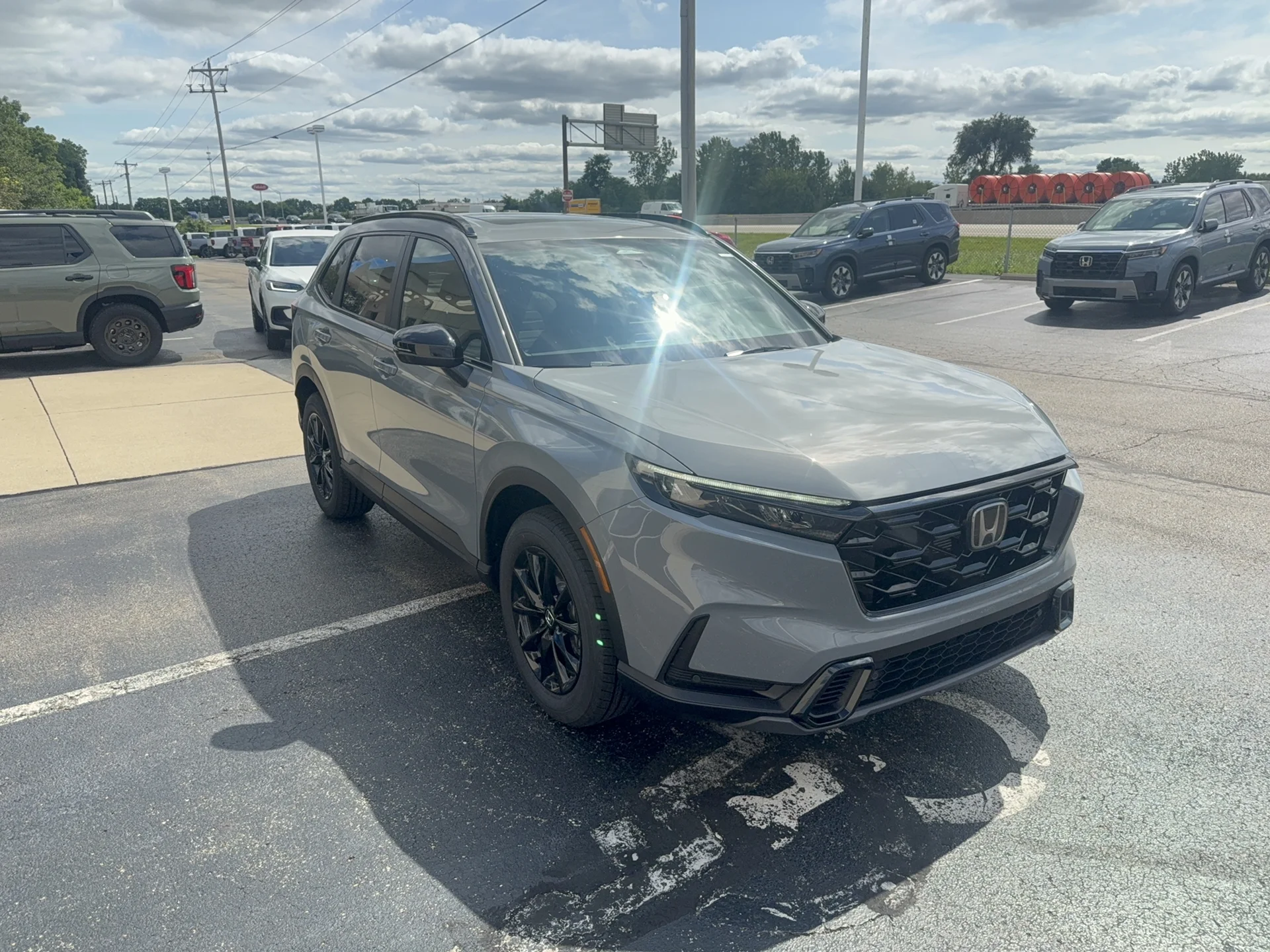New 2026 Urban Gray Pearl Honda Sport-L image 3