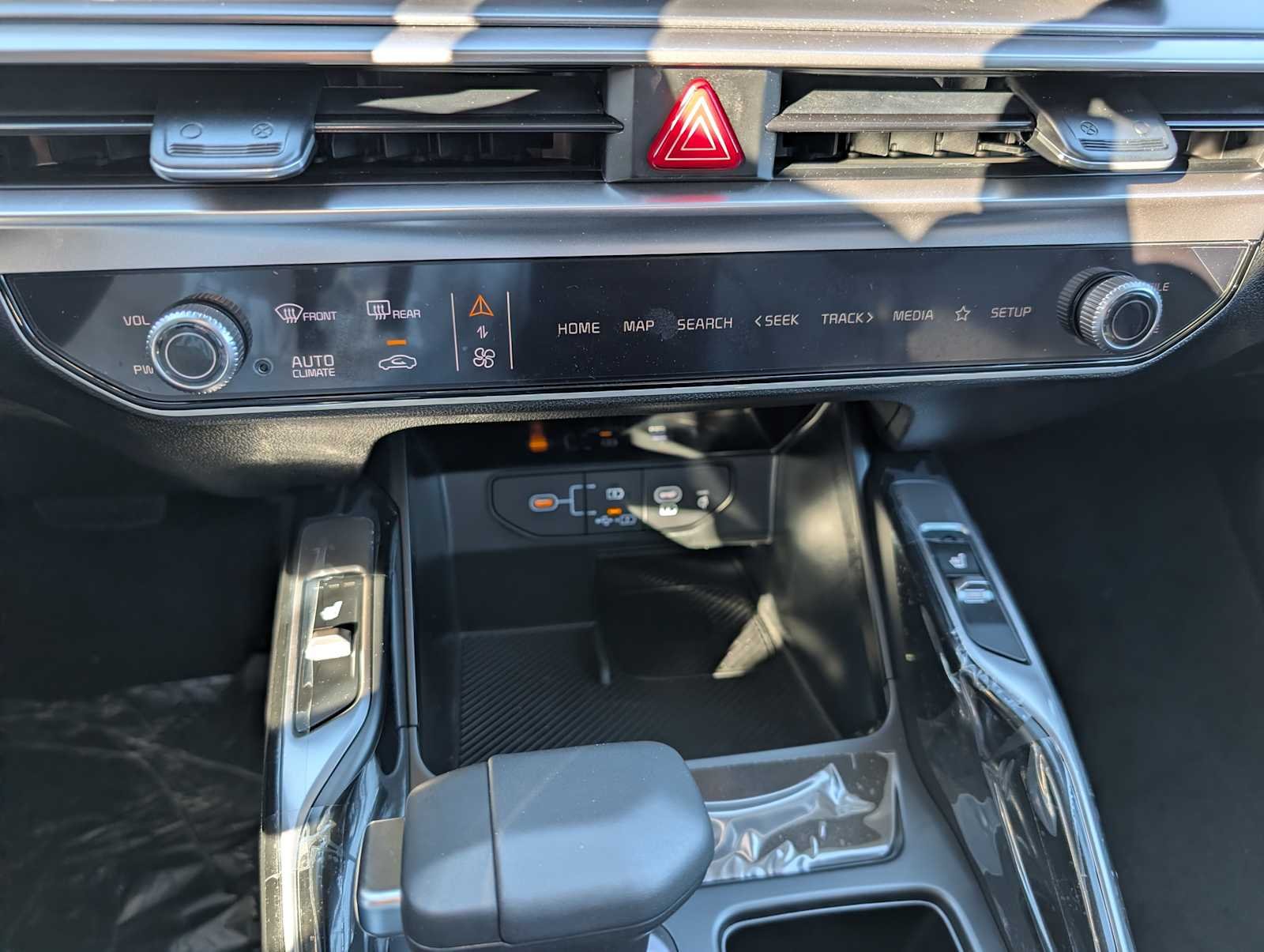 2026 Kia Sorento S - Photo 29