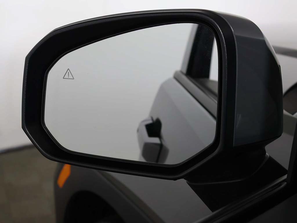 Used 2024 Gray Hyundai SE image 34