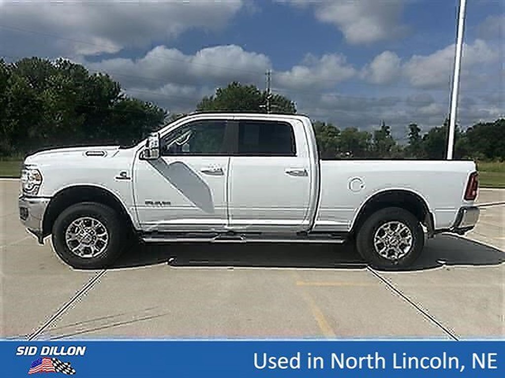2024 RAM Ram 3500 Pickup Laramie - Photo 2
