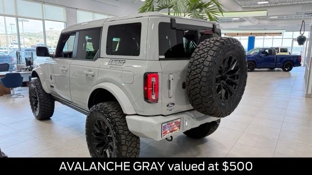 New 2026 Avalanche Gray Ford Outer Banks® image 7