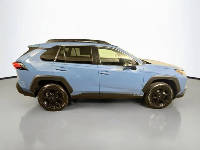 Certified Used 2022 CAVALRY BLUE Toyota  image 8