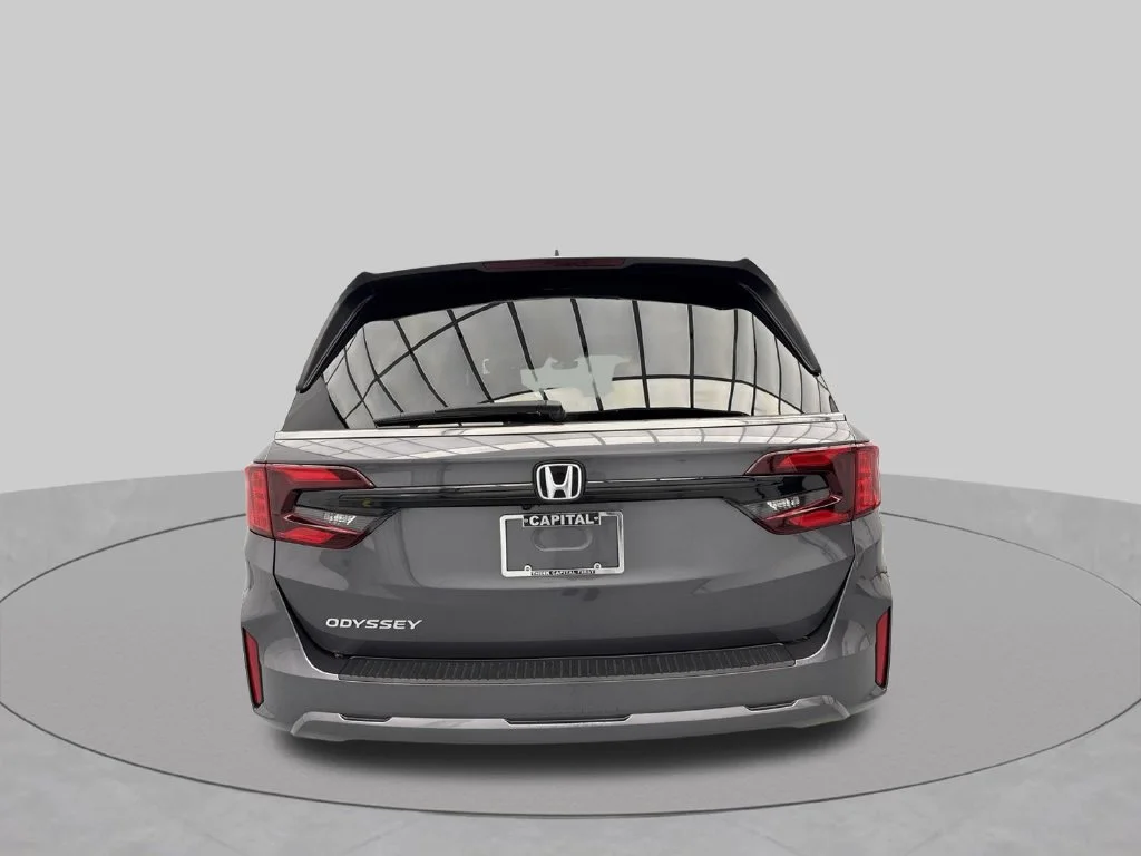 2025 Honda Odyssey EX-L Minivan Slide 6