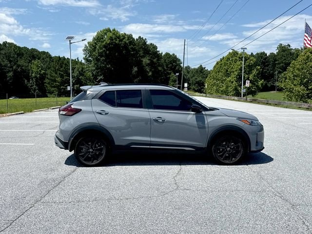 Used 2024 Gray Nissan SR image 6