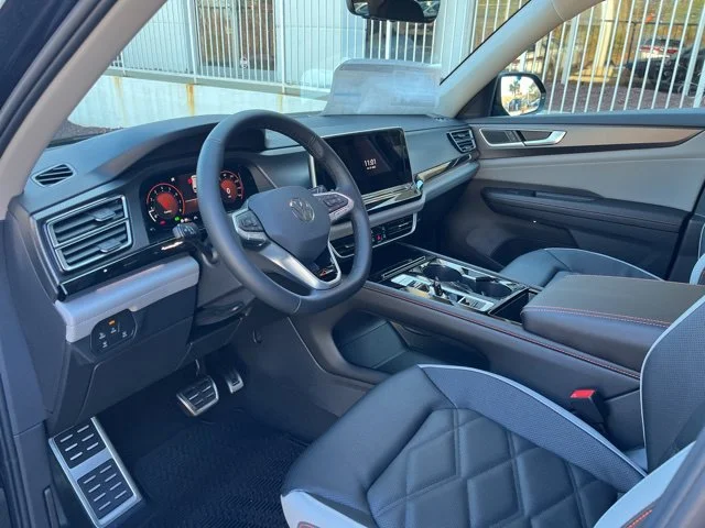 New 2026 Black Volkswagen Peak Edition image 6