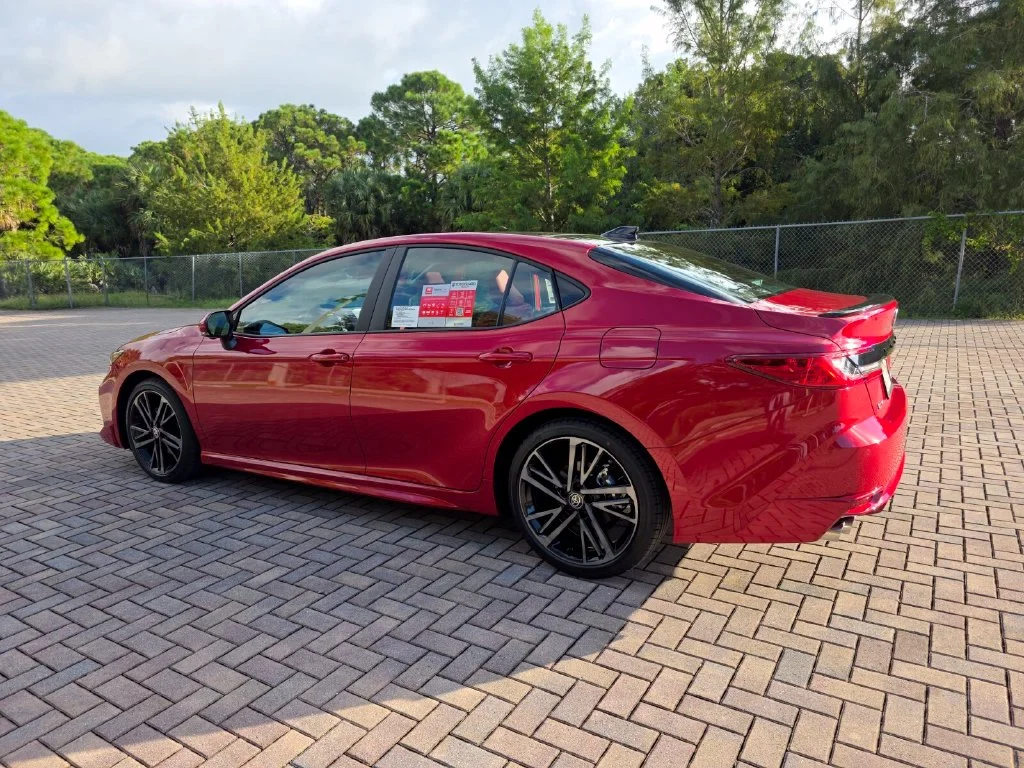 New 2026 Supersonic Red <sup>1</sup> Toyota  XSE image 9