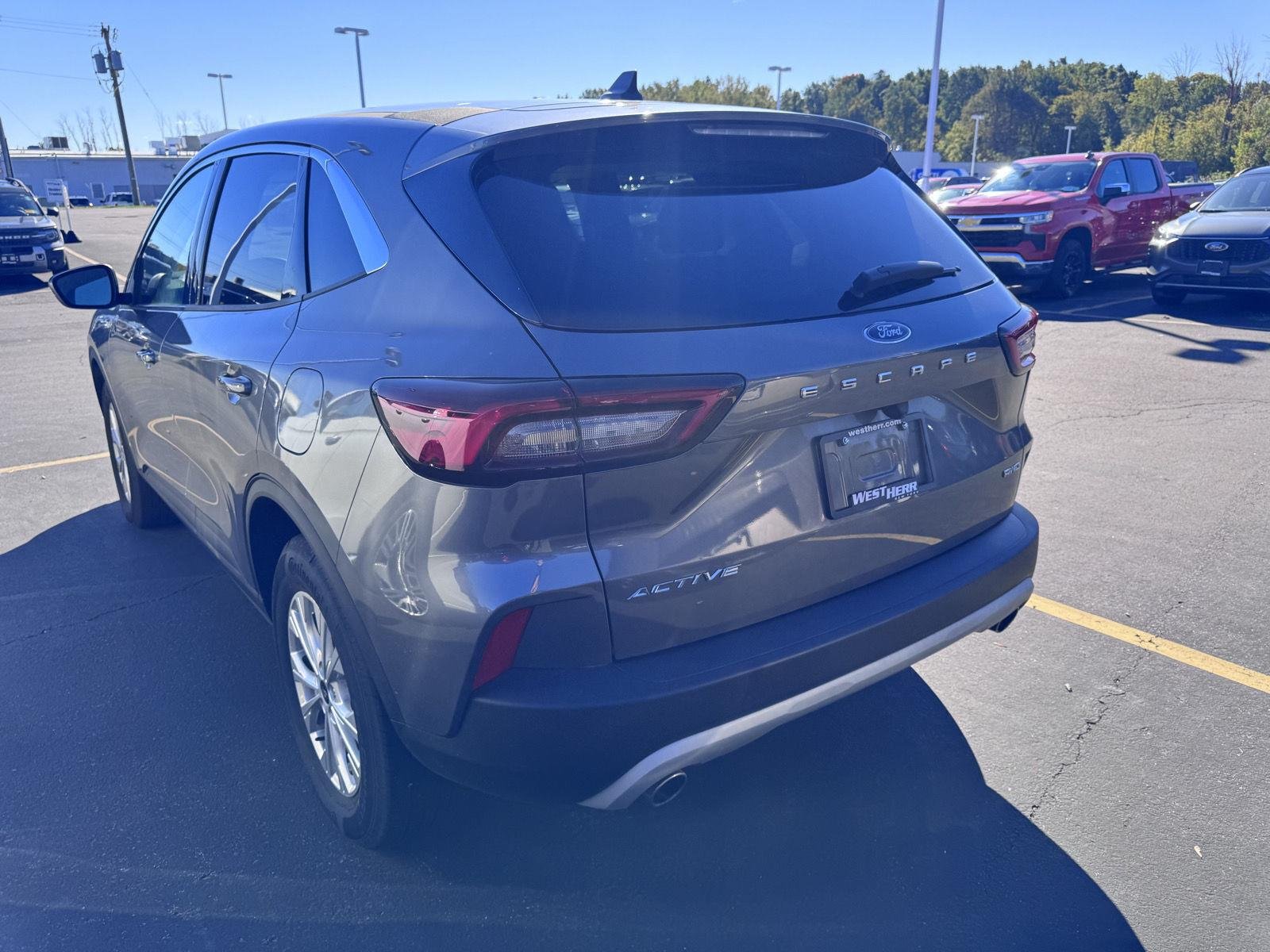Used 2023 Carbonized Gray Ford Active image 6