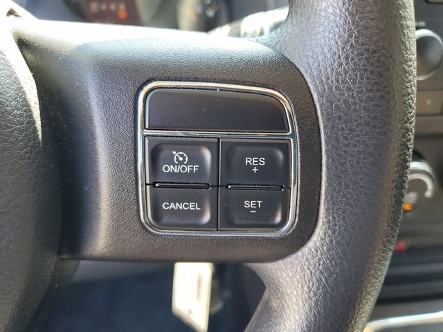 Used 2014 Gray Jeep Sport image 12
