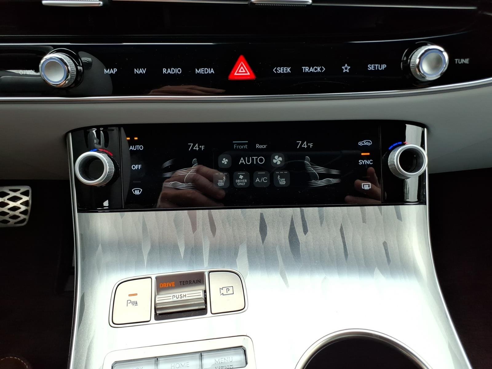 2026 GENESIS GV70 Base - Photo 23
