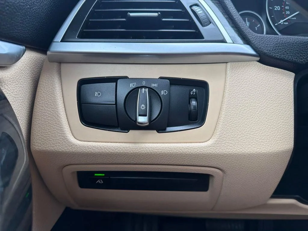 Used 2019 White BMW 430i image 41