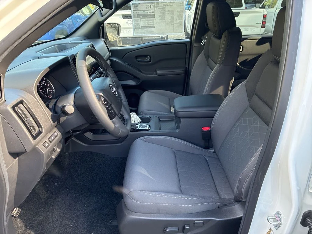New 2026 Glacier White Nissan Crew Cab SV Long Bed image 10