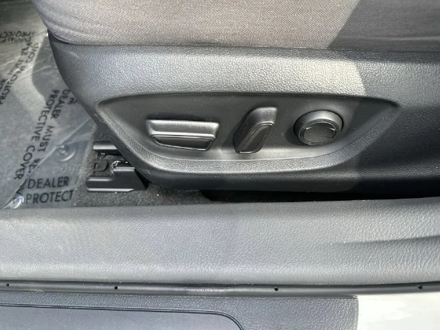 2024 Toyota Camry LE - Photo 12