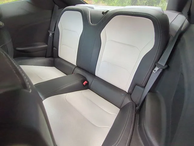 2023 Chevrolet Camaro 3LT - Photo 28
