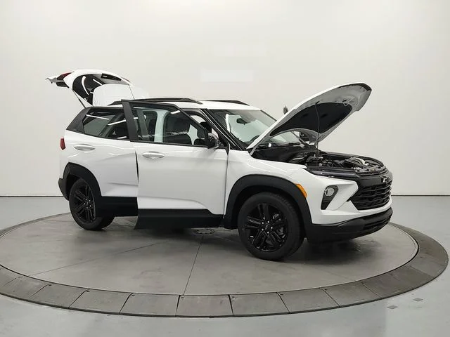 New 2026 White Chevrolet LT image 10