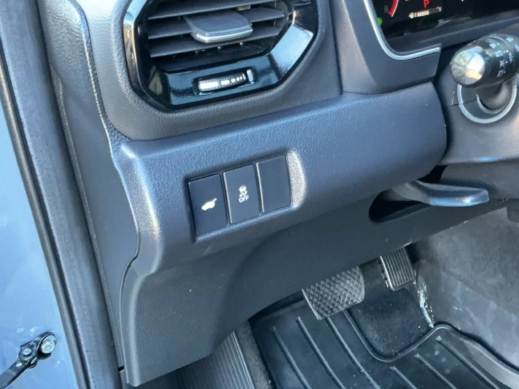 Used 2025 Blue Honda Touring image 32