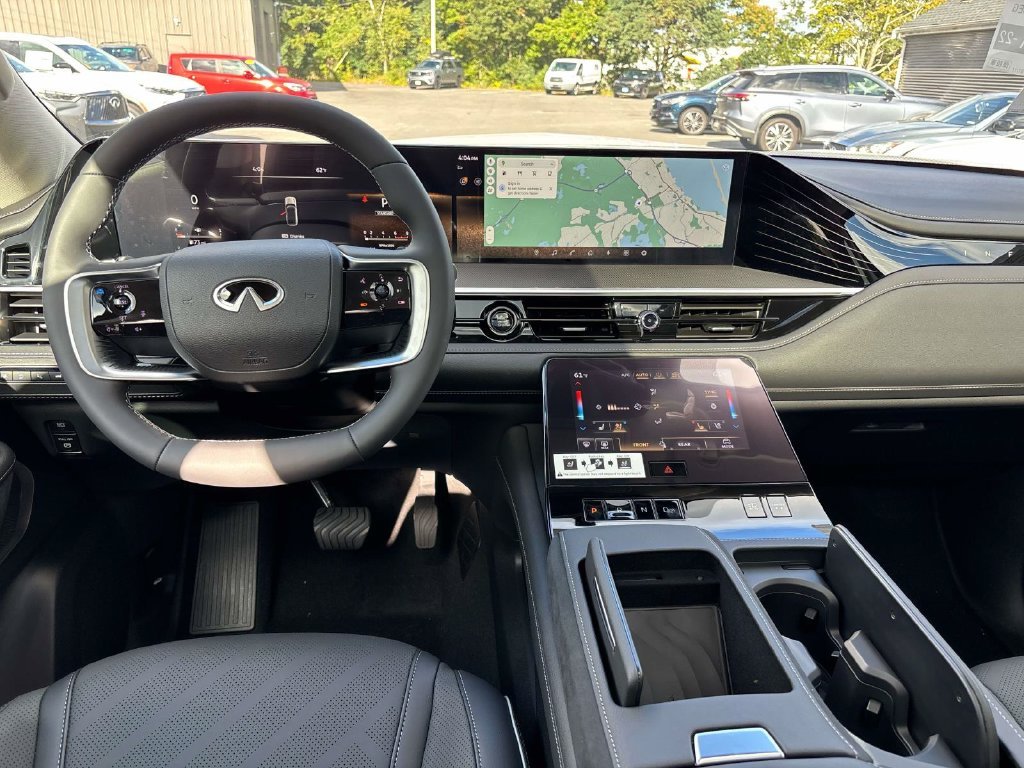 New 2027 White INFINITI LUXE image 10