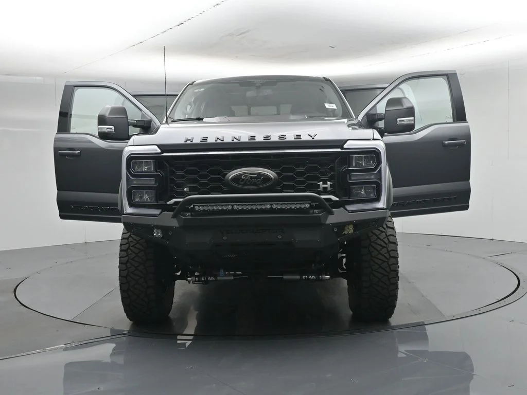 New 2026 Carbonized Gray Metallic Ford Lariat image 35
