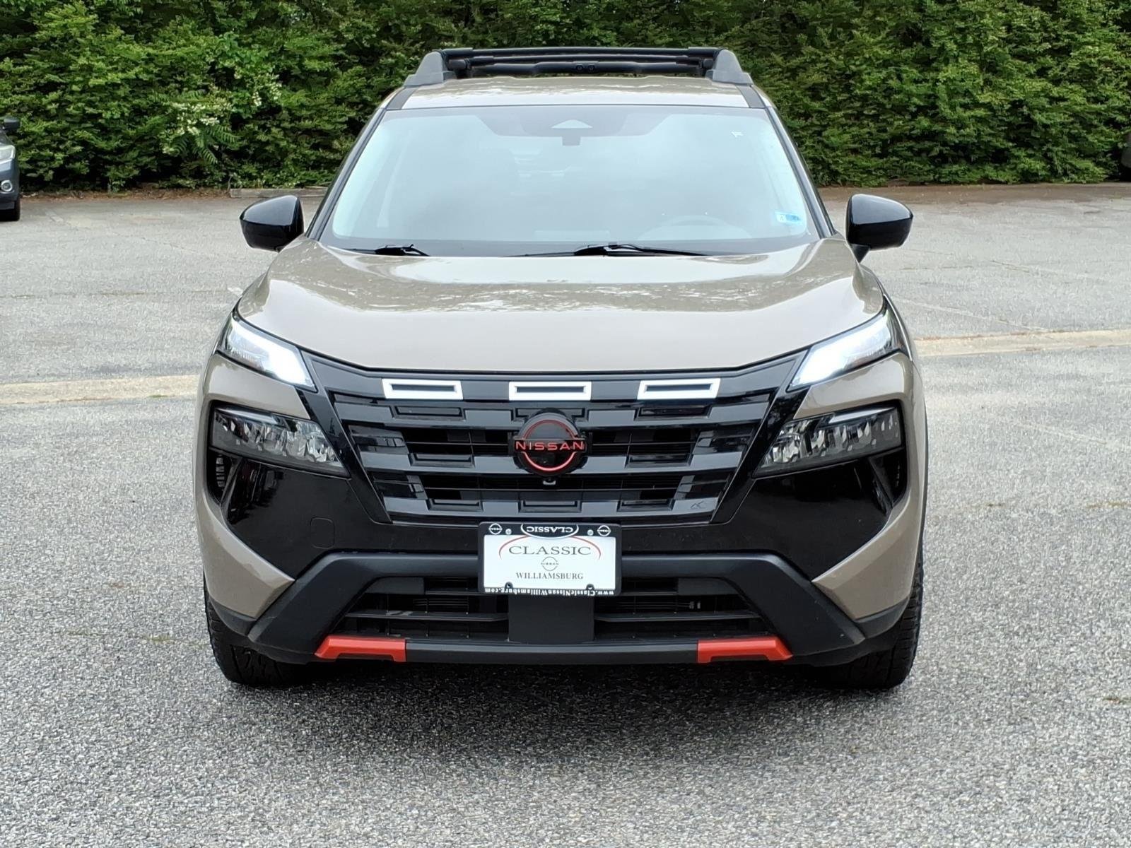 Used 2025 Baja Storm Metallic Nissan Rock Creek image 2