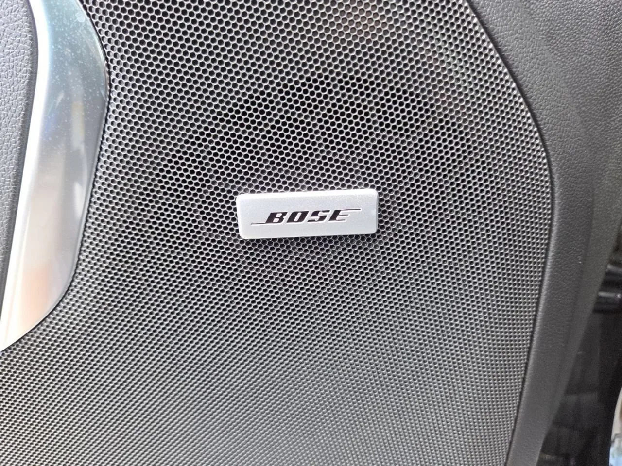 New 2026 Onyx Black GMC Elevation image 14