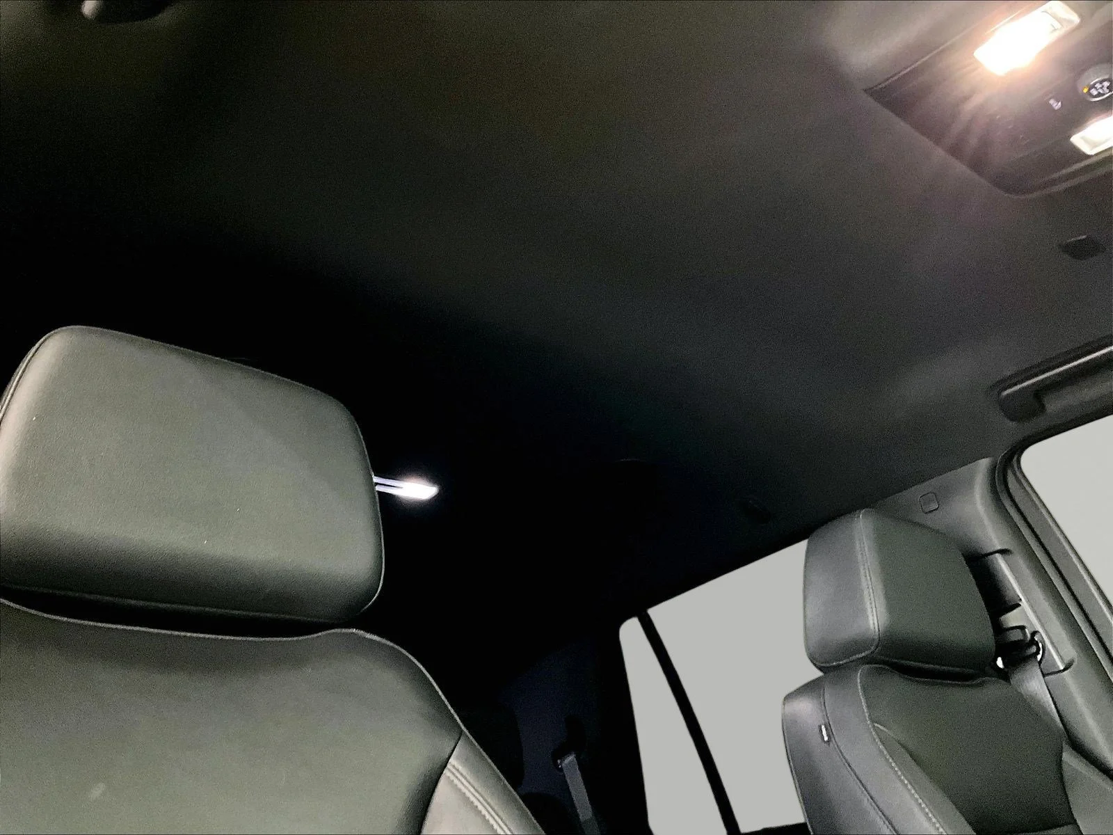 Used 2023 Black Chevrolet LT image 17