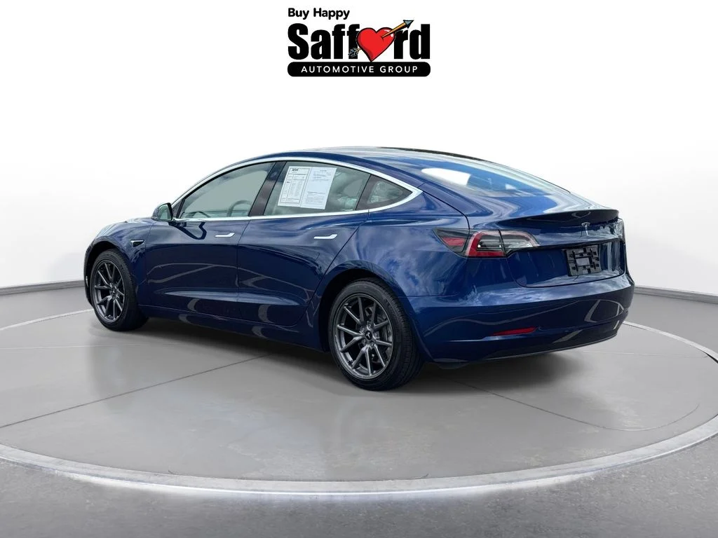Used 2019 Deep Blue Metallic Tesla Standard Range Plus image 5