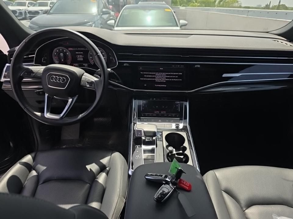 Used 2023  Audi 55 Premium Plus image 9