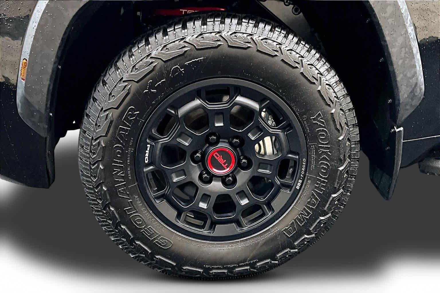 2024 Toyota Sequoia TRD Pro - Photo 11