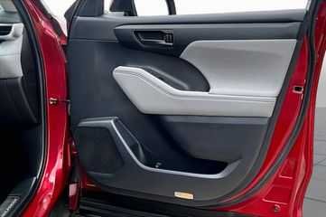 Used 2022 Ruby Flare Pearl Toyota LE image 20