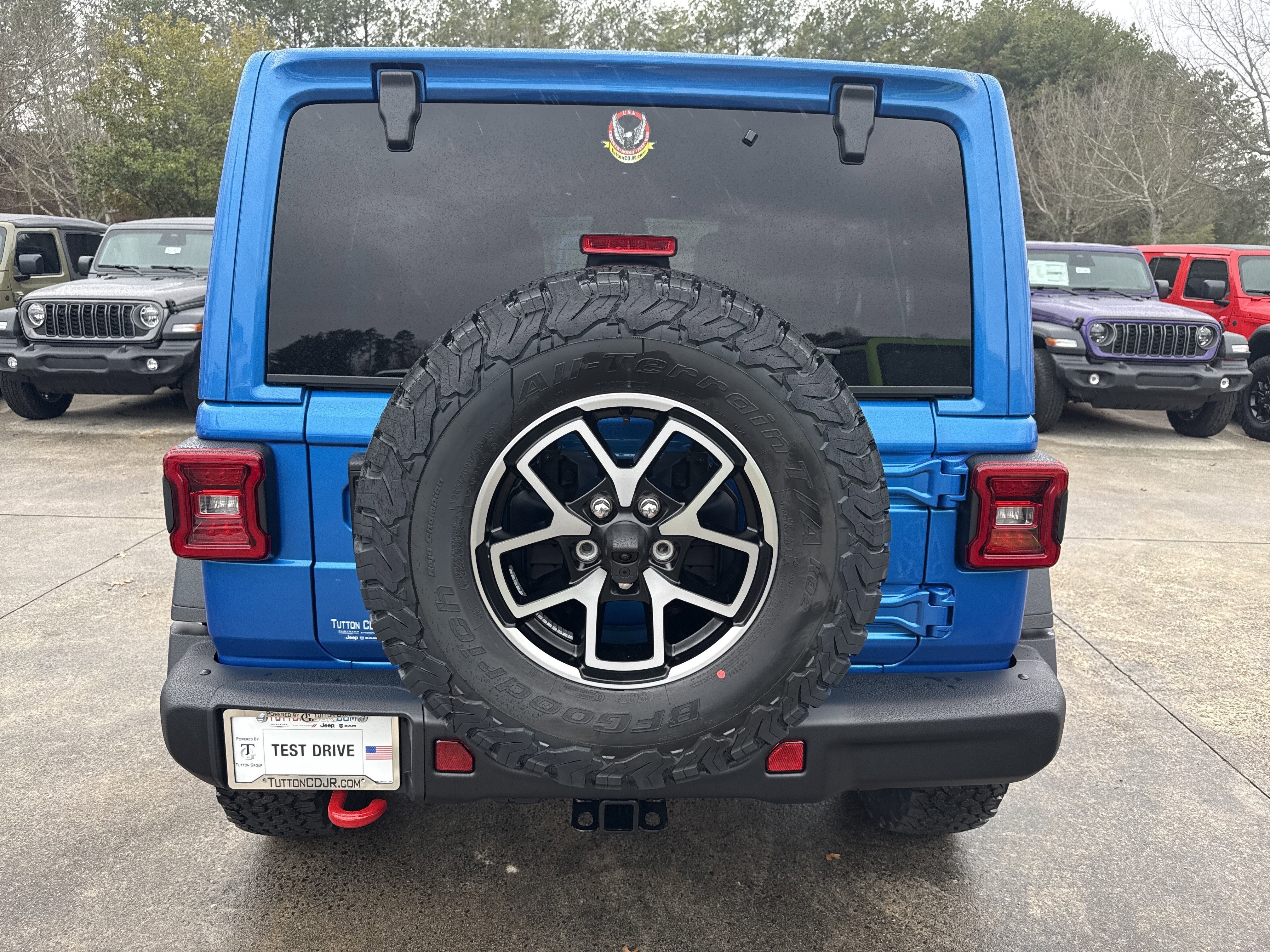 New 2026 Hydro Blue Pearlcoat Jeep  image 6
