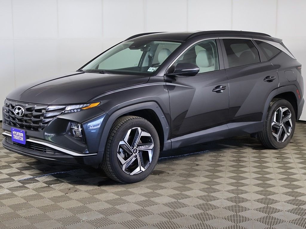 Certified Used 2023 Gray Hyundai SEL image 9