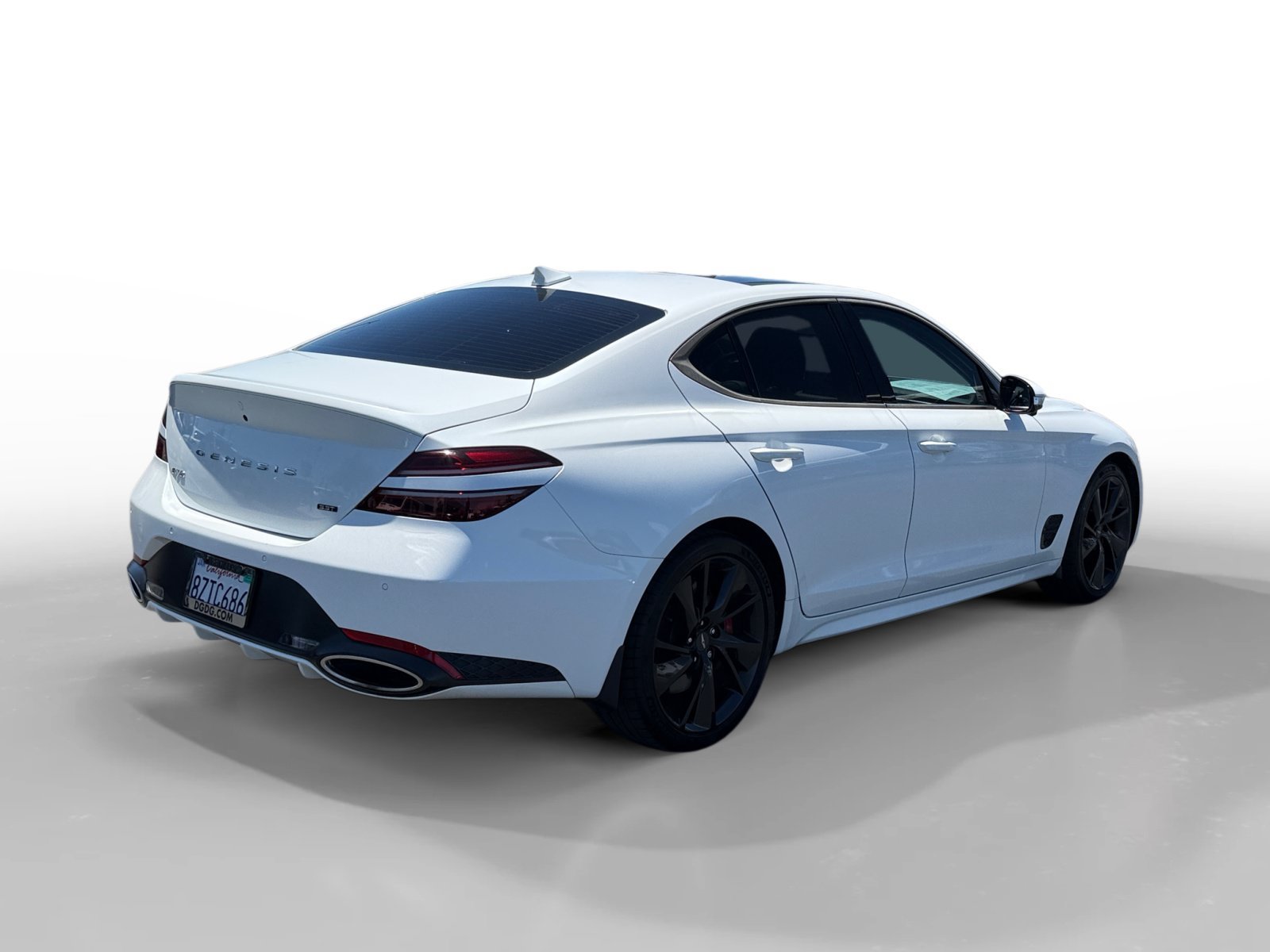 Used 2022 White Genesis 3.3T image 5