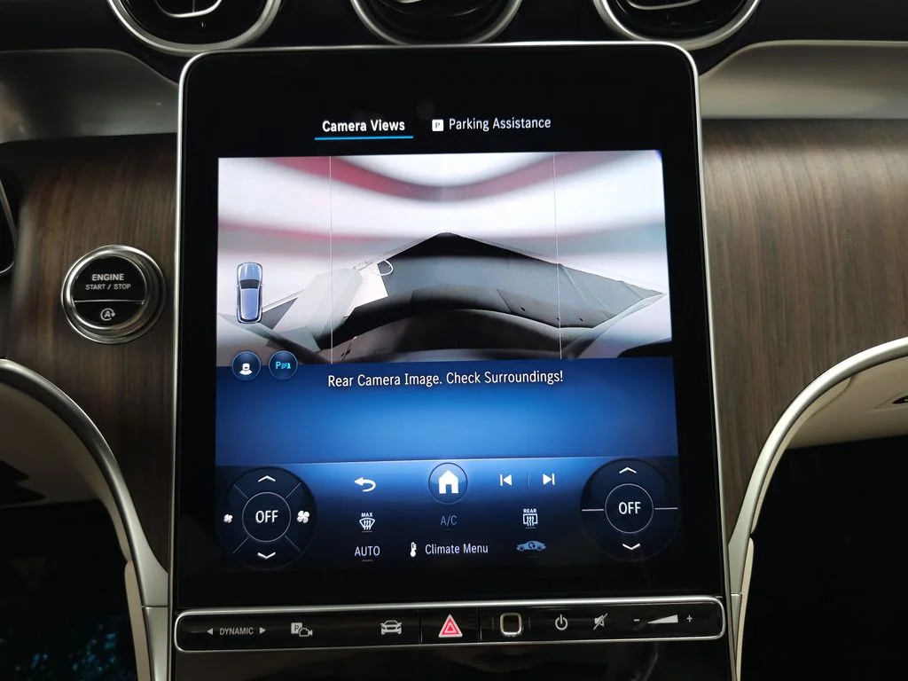 Certified Used 2026  Mercedes-Benz GLC 300 image 19