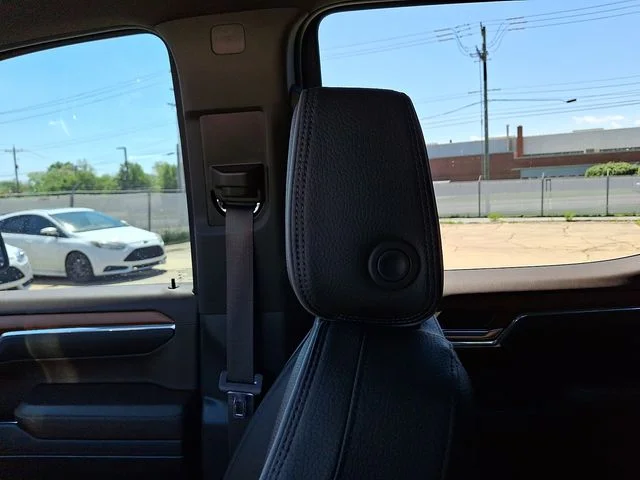 Used 2023 Black GMC Denali image 17
