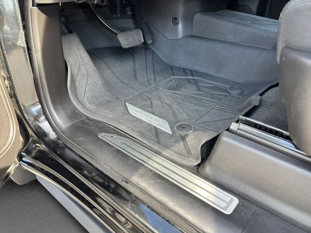 Used 2020 Black Chevrolet RST image 53