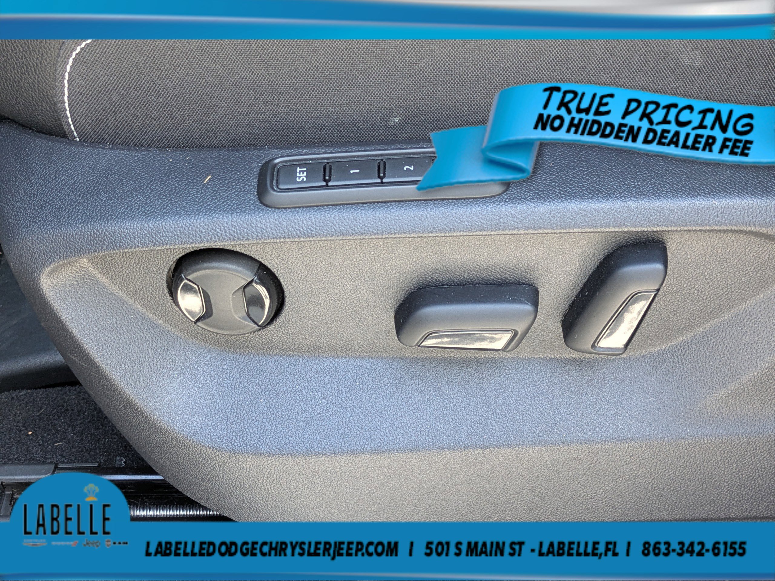 Used 2025 Silver Volkswagen 2.0T SEL Premium R-Line image 19
