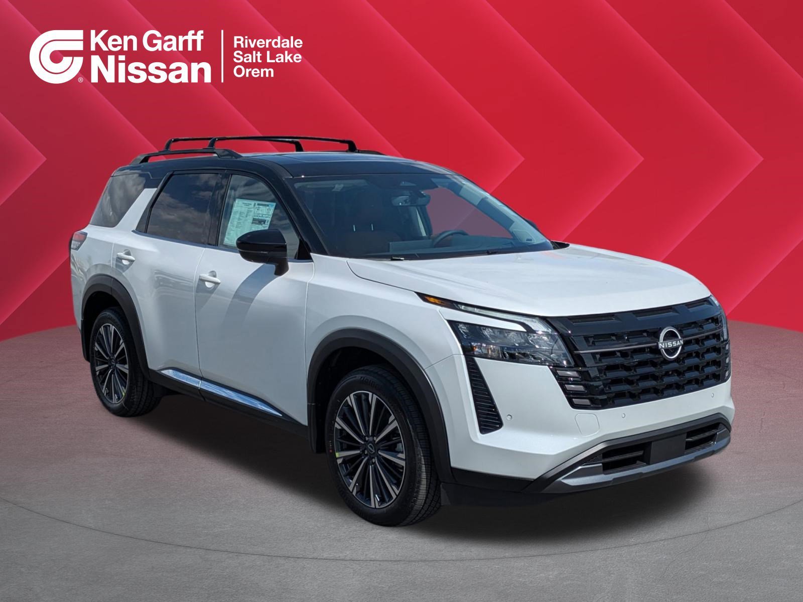 2026 Nissan Pathfinder Platinum 4WD's photo