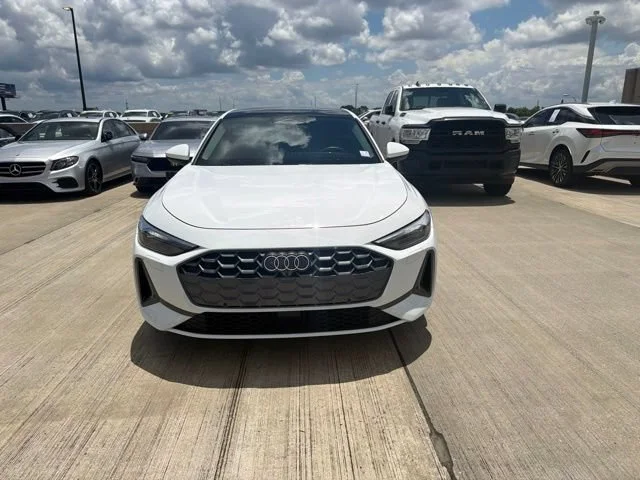 Used 2025 Arkona White Audi Premium image 8