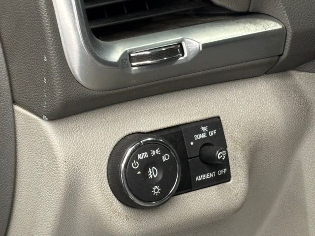Used 2016 Black GMC SLT-1 image 19
