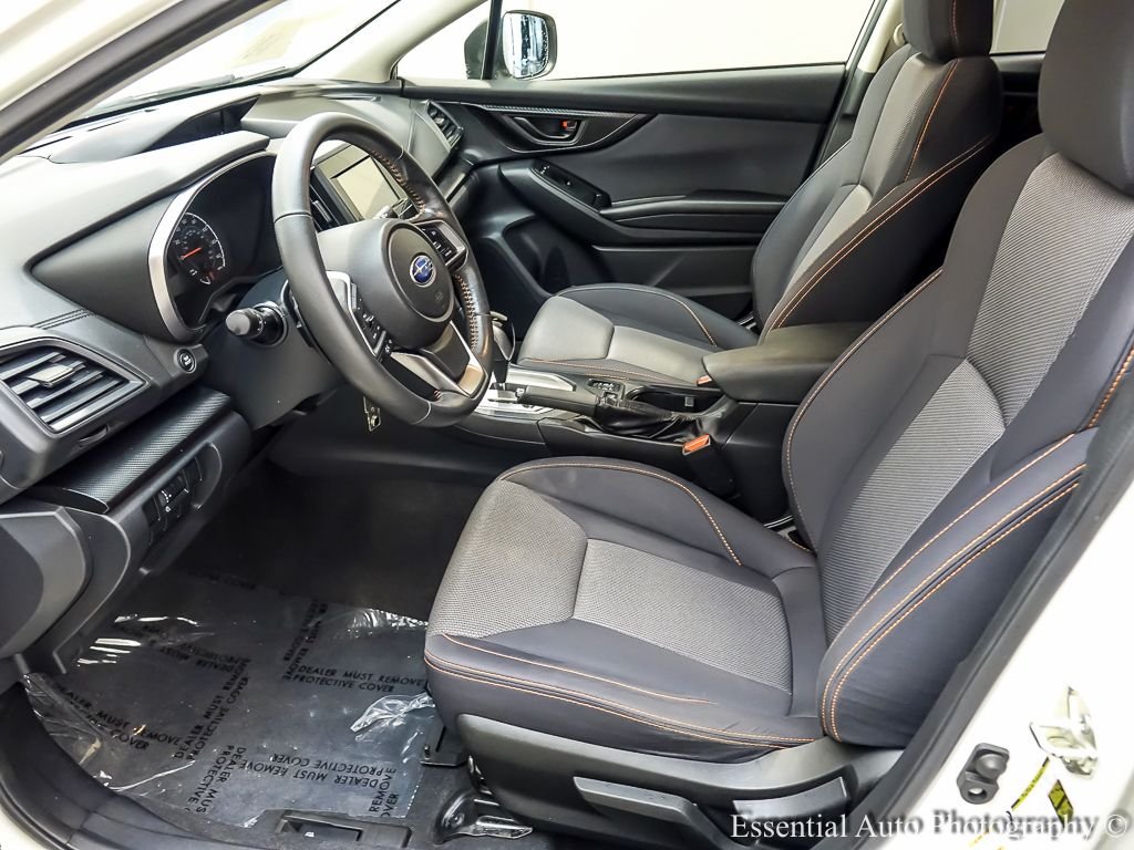 Used 2018 Crystal White Pearl Subaru 2.0i Premium image 9