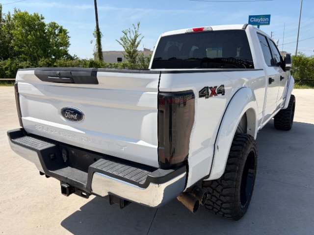 Used 2019 White Ford XLT image 4