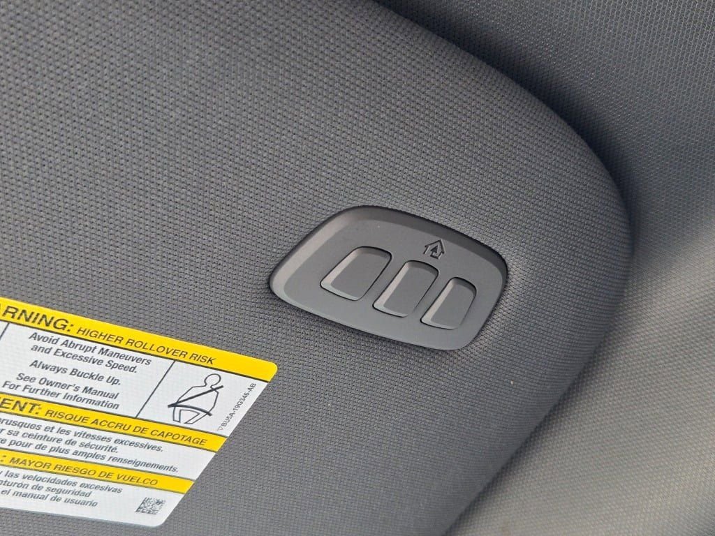 Used 2019 Magnetic Ford Lariat image 35