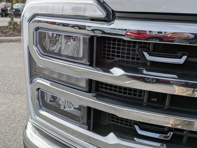 2026 Ford F-350 Super Duty Lariat - Photo 10