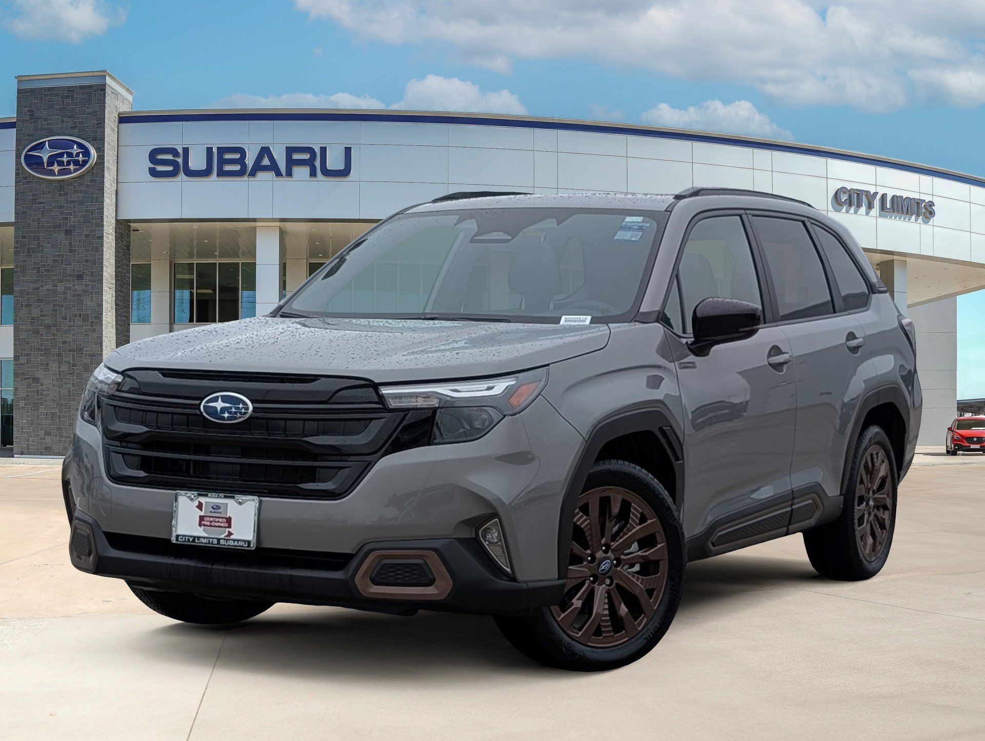 2025 Subaru Forester Sport Hybrid's photo