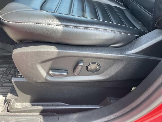 Used 2023 Rapid Red Metallic Tinted Clearcoat Ford SEL image 24