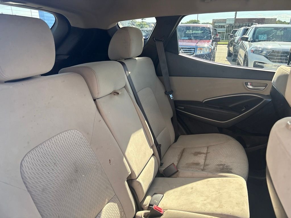 Used 2016 White Hyundai 2.4 Base image 25
