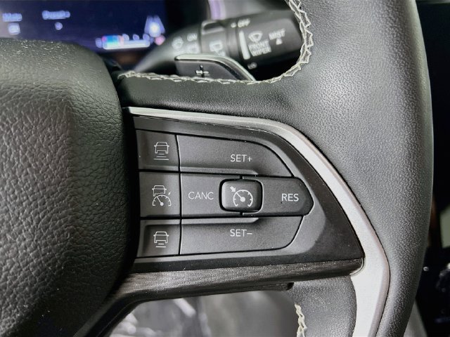 2023 Jeep Grand Cherokee L Laredo - Photo 32