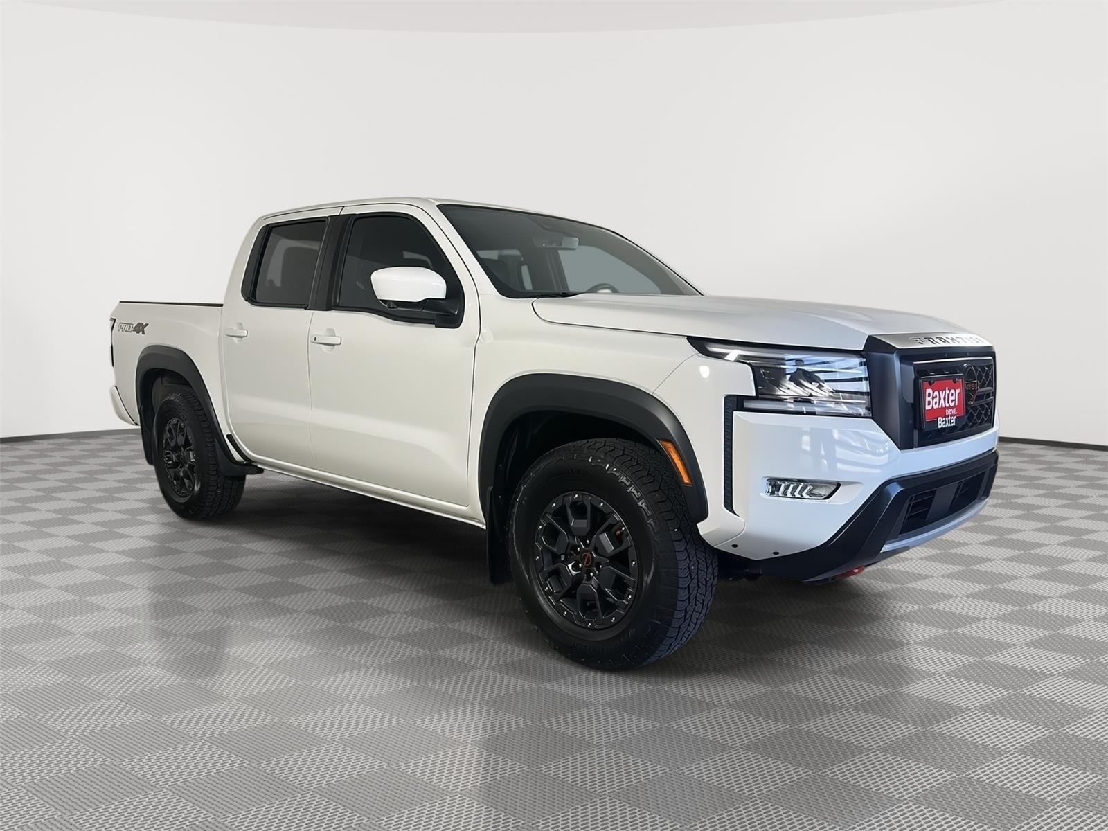 2024 Nissan Frontier PRO-4X Crew Cab 4X4's photo