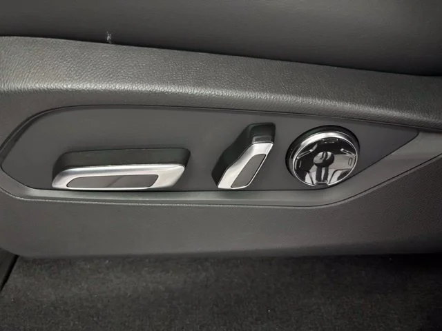 2026 Acura MDX Technology Package - Photo 11