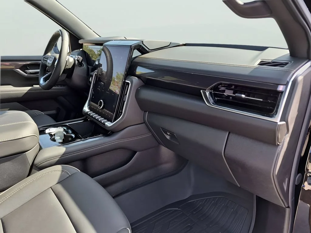 New 2026 Onyx Black GMC Elevation image 46